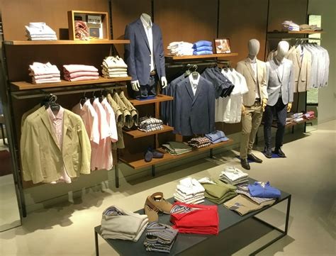 Banner showing Men's Clothing Store Collection